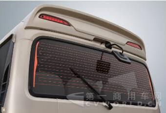 四川現(xiàn)代自主中巴來(lái)襲 掀起中巴行業(yè)新潮流4.jpg 四川現(xiàn)代自主中巴來(lái)襲 掀起中巴行業(yè)新潮流4.jpg