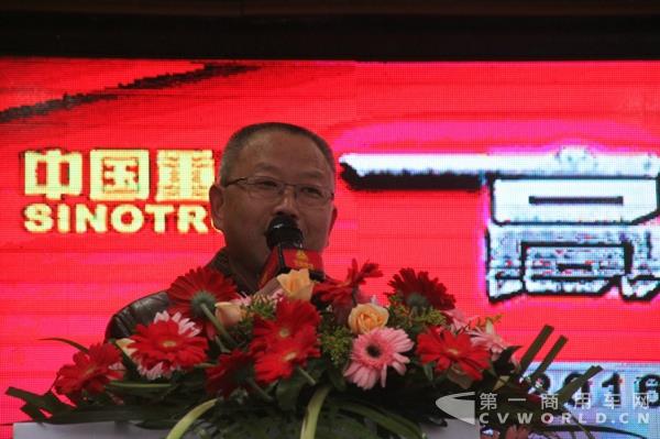 中國重汽集團黨委副書記副總經(jīng)理于有德.jpg 中國重汽集團黨委副書記副總經(jīng)理于有德.jpg