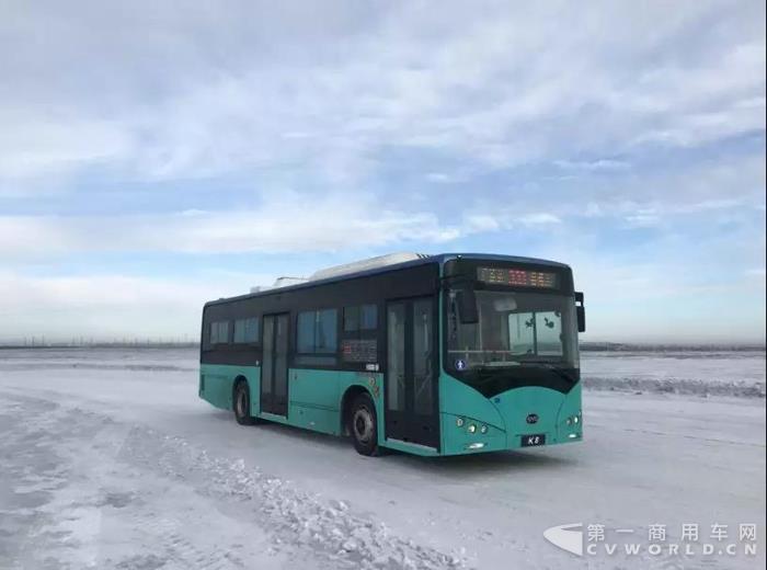 零下50℃！滿載續(xù)航200公里！比亞迪K8輕松征服海拉爾.jpg