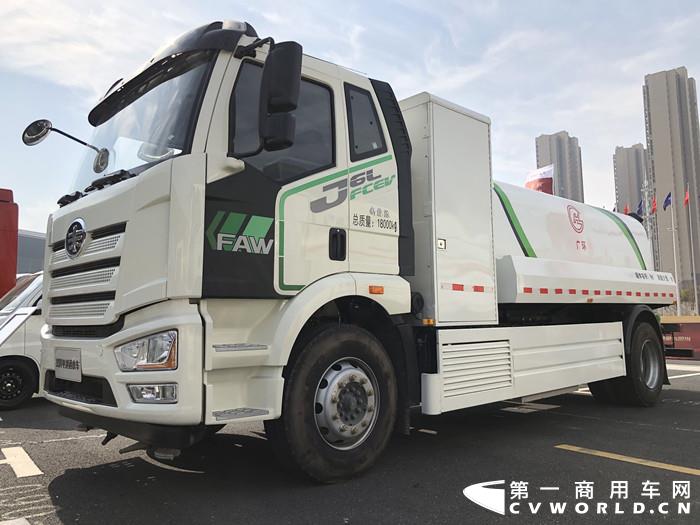 J6L燃料電池灑水車_副本.jpg J6L燃料電池灑水車_副本.jpg