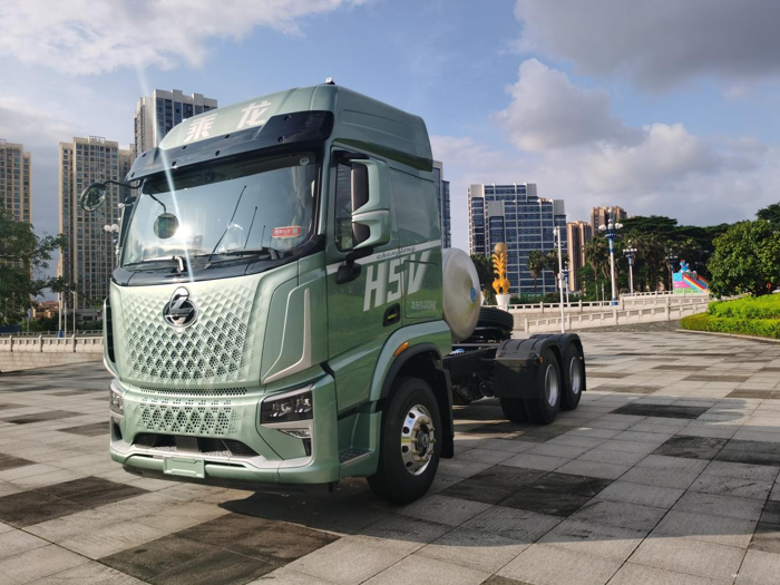 省氣王者持續(xù)熱銷，乘龍H5V LNG極致氣耗版買到就是賺到.png