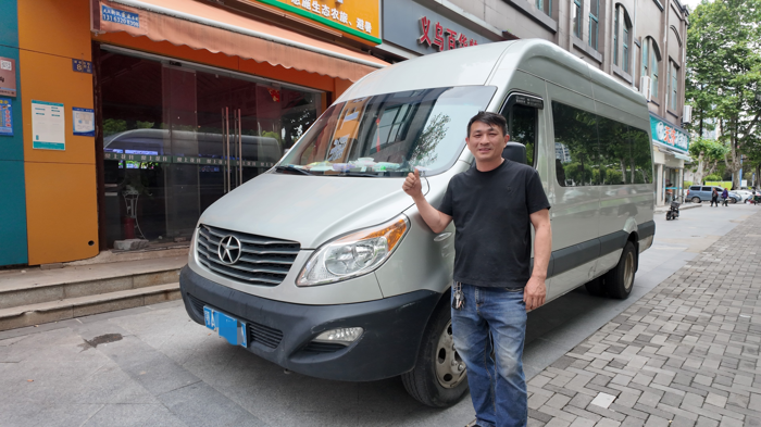 商貿(mào)配送老板鐘情于江淮星銳.png