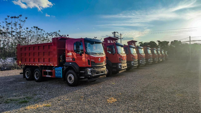 乘龍M3 6X4小鋼炮自卸車(chē)多拉快跑多賺錢(qián)4.png