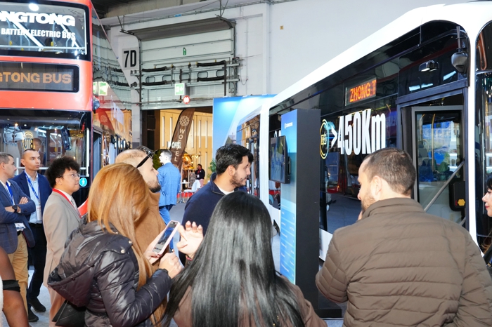 逐鹿歐洲競技場！中通H12E-Plus、N12D純電動客車隆重發(fā)布13.jpg