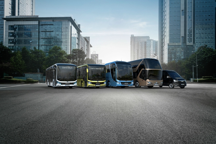 1. 曼恩展車陣容.jpg