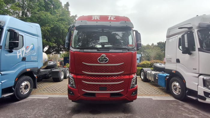 乘龍H7 Pro LNG牽引車.png