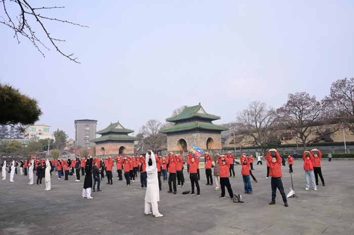 十年同心再啟程 東風天龍哥俱樂部2026客戶盛典圓滿成功5.png