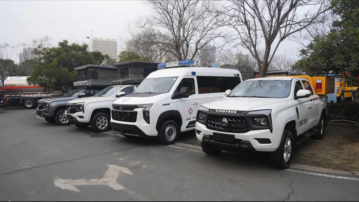 中國重汽輕型汽車專用車矩陣全擎亮相 多場景解決方案登陸隨州2.png