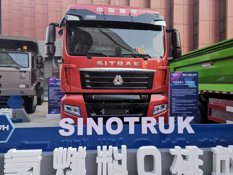 汕德卡GXFC 6×4燃料電池牽引車(chē)